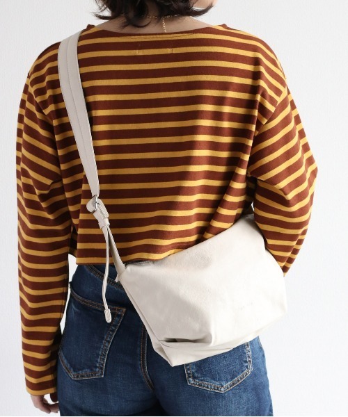 Legato Largo（レガートラルゴ）の「＜新色追加＞フェイクレザー ワンショルダーミニバッグ（ショルダーバッグ・レディース・アイボリー/ブラック/シルバー・FREE）」の4枚目の写真