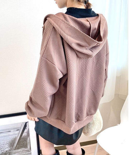 CECIL McBEE（セシルマクビー）の「膨れジャガードジップアップパーカー（パーカー・レディース・モカ/ブルー/ブラック・MEDIUM/LARGE）」の9枚目の写真