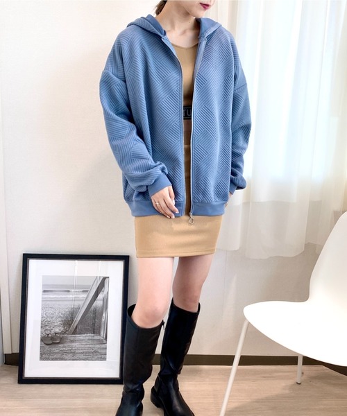 CECIL McBEE（セシルマクビー）の「膨れジャガードジップアップパーカー（パーカー・レディース・モカ/ブルー/ブラック・MEDIUM/LARGE）」の10枚目の写真