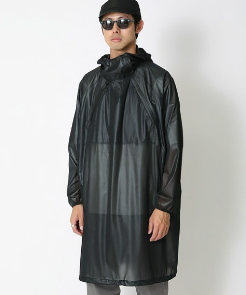 Snow Peak(スノーピーク)の「Light Packable Rain Poncho(ポンチョ・メンズ・ブラック・1/2)」の7枚目の写真