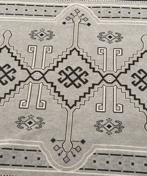 niko and...(ニコアンド)の「オリジナルヴィンテージ調ラグマット/140×200cm(ラグ/マット・レディース・ブラウン/ライトグレー/チャコール/ブルー・0)」の7枚目の写真