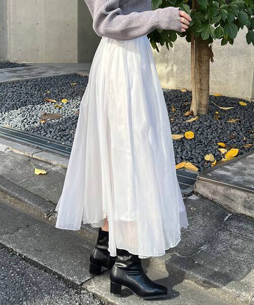 MAJESTIC LEGON（マジェスティックレゴン）の「オーガンジーヘムスカート（スカート・レディース・グレー/アイボリー/ピンクベージュ・MEDIUM）」の13枚目の写真