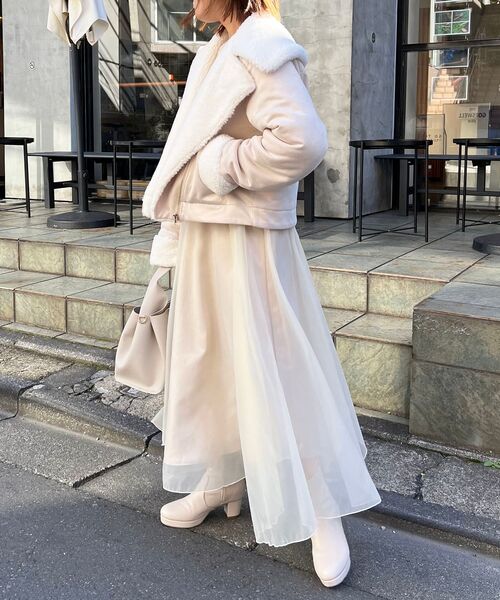 MAJESTIC LEGON（マジェスティックレゴン）の「オーガンジーヘムスカート（スカート・レディース・グレー/アイボリー/ピンクベージュ・MEDIUM）」の15枚目の写真