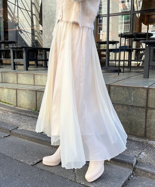 MAJESTIC LEGON（マジェスティックレゴン）の「オーガンジーヘムスカート（スカート・レディース・グレー/アイボリー/ピンクベージュ・MEDIUM）」の21枚目の写真