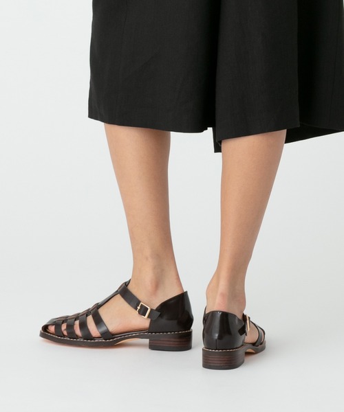 ARTESANOS（アルテサノス）の「【ARTESANOS per allureville】グルカサンダル（サンダル・レディース・ホワイト/ダークブラウン・38/35/36/37）」の14枚目の写真