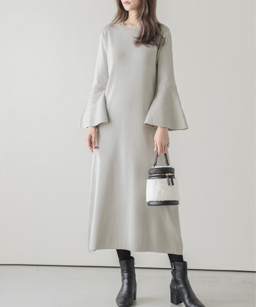 AMELY(エミリー)の「フレア袖ワンピーズ(ワンピース・レディース・ブラック/ネイビー/ベージュ/ライトグレー・フリー)」の3枚目の写真