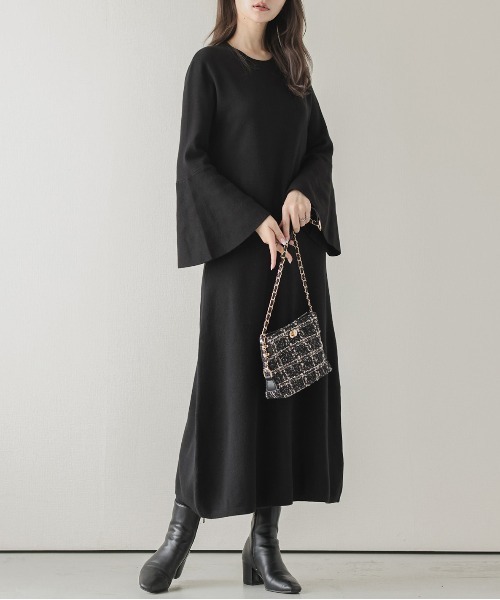 AMELY(エミリー)の「フレア袖ワンピーズ(ワンピース・レディース・ブラック/ネイビー/ベージュ/ライトグレー・フリー)」の2枚目の写真