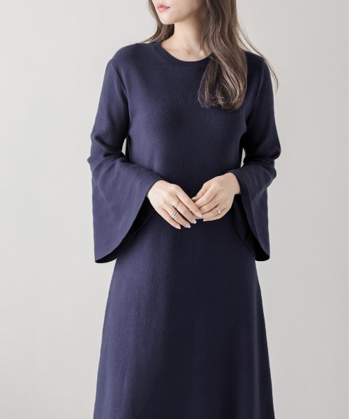 AMELY(エミリー)の「フレア袖ワンピーズ(ワンピース・レディース・ブラック/ネイビー/ベージュ/ライトグレー・フリー)」の20枚目の写真