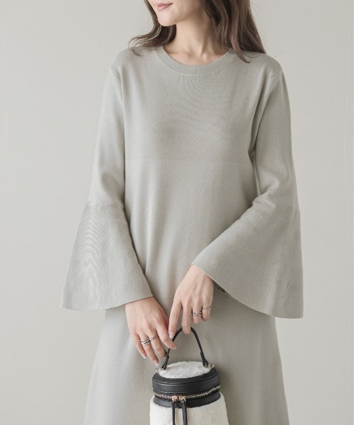 AMELY(エミリー)の「フレア袖ワンピーズ(ワンピース・レディース・ブラック/ネイビー/ベージュ/ライトグレー・フリー)」の13枚目の写真
