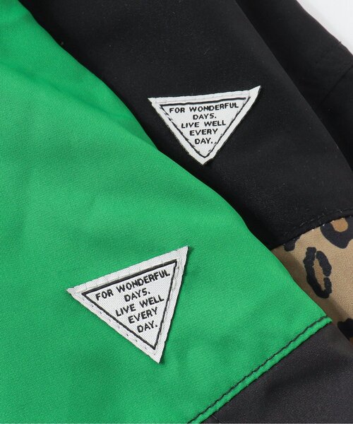 BREEZE（ブリーズ）の「【撥水加工】フードがしまえるカラバリウィンドブレーカー（ナイロンジャケット・キッズ・グリーン/レインボー/ブルー/ブラック/ラベンダー・140/150/130/120/110/100/90）」の9枚目の写真