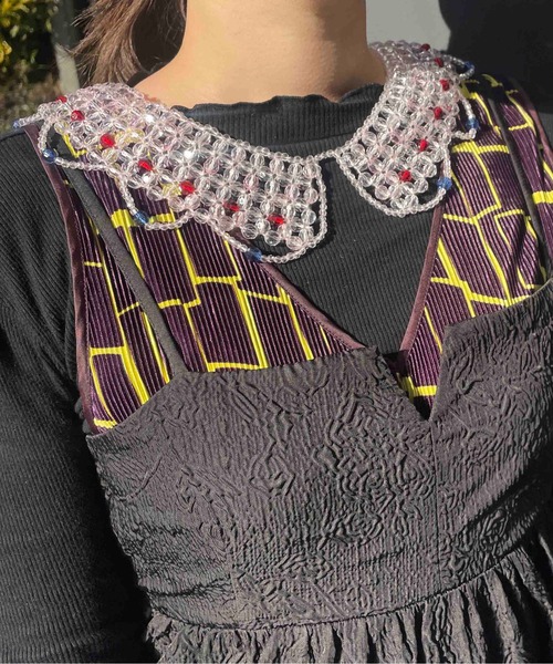 Casselini（キャセリーニ）の「Casselini(キャセリーニ)スカラップビーズつけ襟（付け襟・レディース・アイボリー/ピンク/イエロー・FREE）」の3枚目の写真