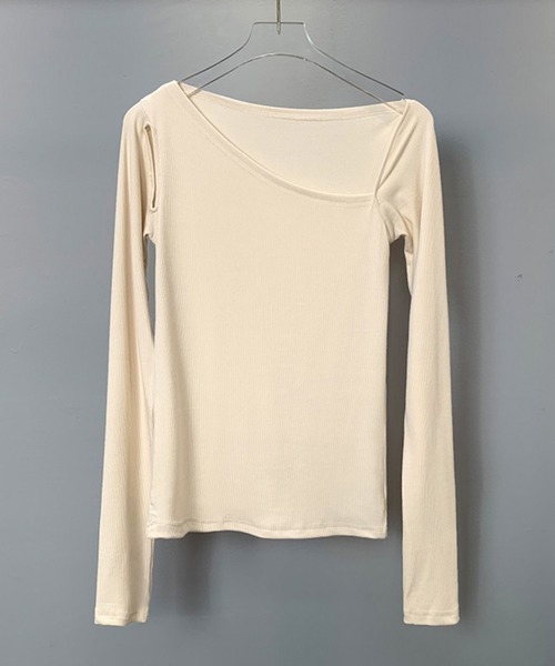 Jewelobe(ジュエローブ)の「アシンメトリーカットアウトトップス(Tシャツ/カットソー・レディース・ブラック/アイボリー/グレー/ブラウン・FREE)」の7枚目の写真