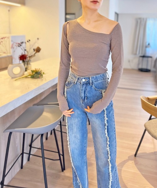 Jewelobe(ジュエローブ)の「アシンメトリーカットアウトトップス(Tシャツ/カットソー・レディース・ブラック/アイボリー/グレー/ブラウン・FREE)」の22枚目の写真