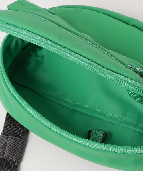 DAIWA PIER39（ダイワピア39）の「DAIWA PIER39 TECH MIL FUNNY PACK BB-33023（ショルダーバッグ・メンズ・ブラック/ブラウン/オレンジ/パープル/ブルー/グリーン・FREE）」の7枚目の写真