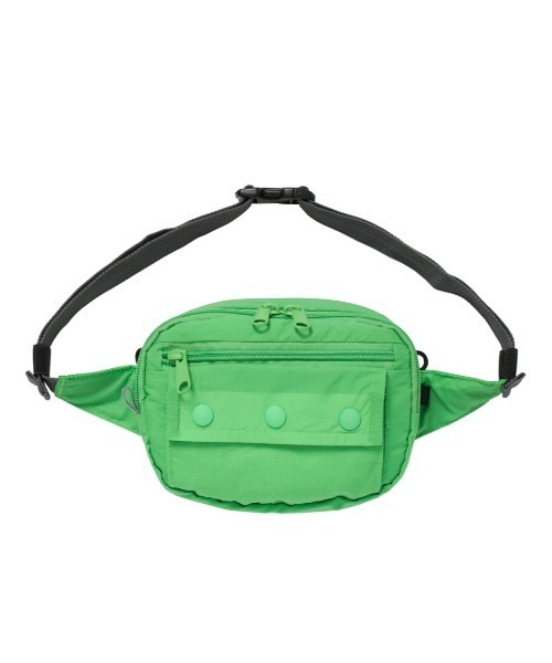 DAIWA PIER39（ダイワピア39）の「DAIWA PIER39 TECH MIL FUNNY PACK BB-33023（ショルダーバッグ・メンズ・ブラック/ブラウン/オレンジ/パープル/ブルー/グリーン・FREE）」の4枚目の写真