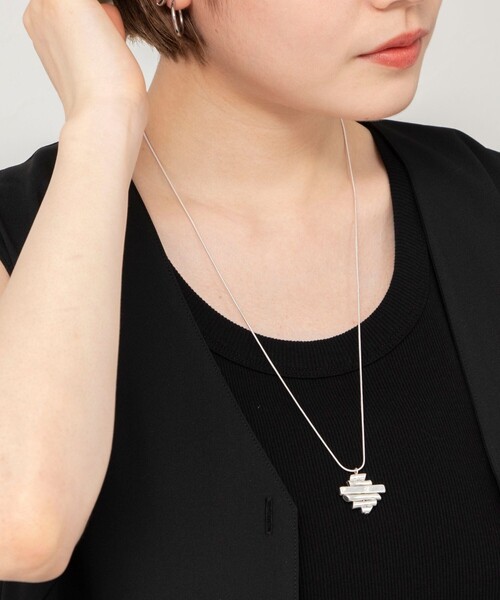 NOLLEY’S Sophi（ノーリーズソフィ）の「モビールトップネックレス（ネックレス・レディース・シルバー/ゴールド・FREE）」の10枚目の写真