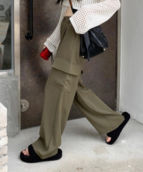 gossip！ロサンゼルス（ゴシップロサンゼルス）の「ストレートカーゴパンツ（カーゴパンツ・レディース・ブラック/ブラウン・FREE）」の18枚目の写真