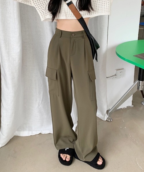 gossip！ロサンゼルス（ゴシップロサンゼルス）の「ストレートカーゴパンツ（カーゴパンツ・レディース・ブラック/ブラウン・FREE）」の7枚目の写真