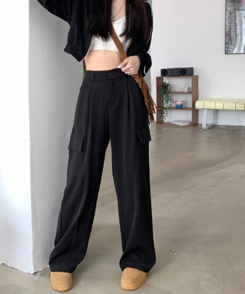 gossip！ロサンゼルス（ゴシップロサンゼルス）の「ストレートカーゴパンツ（カーゴパンツ・レディース・ブラック/ブラウン・FREE）」の6枚目の写真