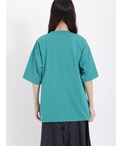 Samansa Mos2（サマンサ モスモス）の「【吸水速乾】大人なシンプルロゴTシャツ（Tシャツ/カットソー・レディース・チャコール/オフホワイト/グリーン・ﾌﾘ-）」の15枚目の写真