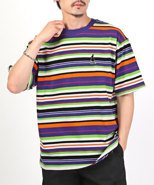 LUXSTYLE(ラグスタイル)の「マルチボーダーワンポイント刺繍半袖Tシャツ(Tシャツ/カットソー・メンズ・パープル/ホワイト/ブラック・L/M)」の3枚目の写真