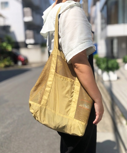 United Athle（ユナイテッドアスレ）の「【UNITED ATHLE】ユナイテッドアスレ ライトナイロン リップストップ メッシュ トートバッグ 1418（トートバッグ・レディース・ダークベージュ/オリーブ/ブラック・FREE）」の11枚目の写真