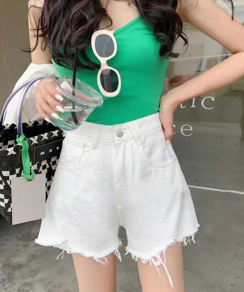 SPIGA（スピーガ）の「裾ダメージデニムショートパンツ（デニムパンツ・レディース・ブラック/ホワイト/ブルー・SMALL/MEDIUM/FREE）」の15枚目の写真