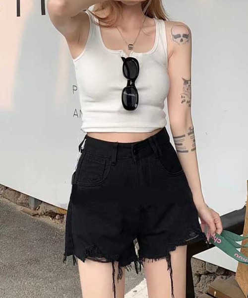 SPIGA（スピーガ）の「裾ダメージデニムショートパンツ（デニムパンツ・レディース・ブラック/ホワイト/ブルー・SMALL/MEDIUM/FREE）」の14枚目の写真