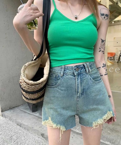 SPIGA（スピーガ）の「裾ダメージデニムショートパンツ（デニムパンツ・レディース・ブラック/ホワイト/ブルー・SMALL/MEDIUM/FREE）」の17枚目の写真