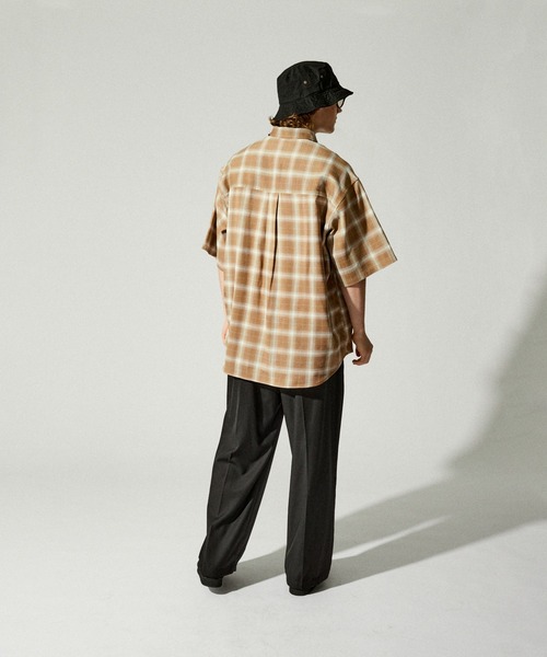 WETTEMPT(ウィテンプト)の「DOUBLE POCKET OMBRE CHECK SHIRT / ダブルポケットオンブレチェックシャツ(シャツ/ブラウス・メンズ・ベージュ/ブラック・SMALL/MEDIUM/LARGE)」の19枚目の写真
