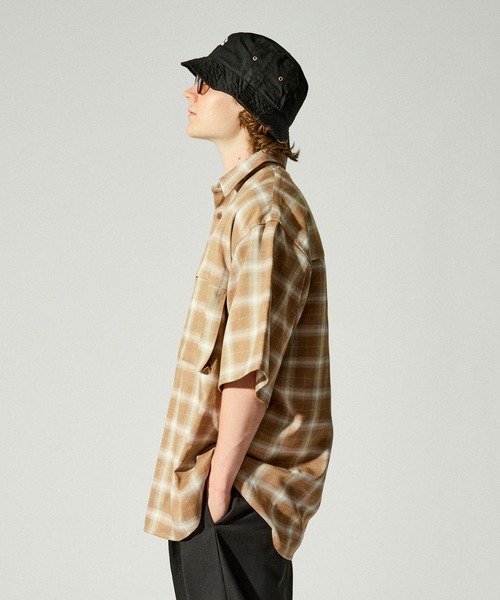 WETTEMPT(ウィテンプト)の「DOUBLE POCKET OMBRE CHECK SHIRT / ダブルポケットオンブレチェックシャツ(シャツ/ブラウス・メンズ・ベージュ/ブラック・SMALL/MEDIUM/LARGE)」の9枚目の写真