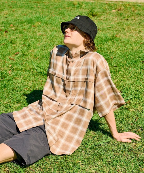 WETTEMPT(ウィテンプト)の「DOUBLE POCKET OMBRE CHECK SHIRT / ダブルポケットオンブレチェックシャツ(シャツ/ブラウス・メンズ・ベージュ/ブラック・SMALL/MEDIUM/LARGE)」の10枚目の写真
