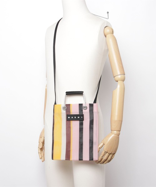 MARNI MARKET(マルニマーケット)の「ストライプミニショルダーバッグ(ショルダーバッグ・レディース・ピンク系その他・FREE)」の3枚目の写真