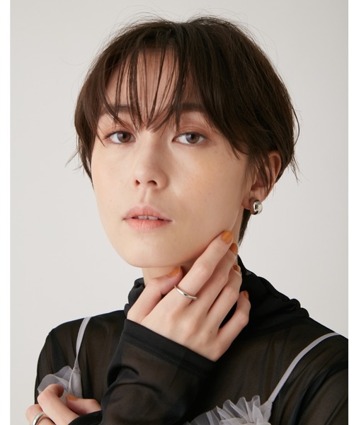 emmi(エミ)の「【emmi atelier】プランプイヤリング(イヤリング・レディース・ゴールド/シルバー・FREE)」の13枚目の写真