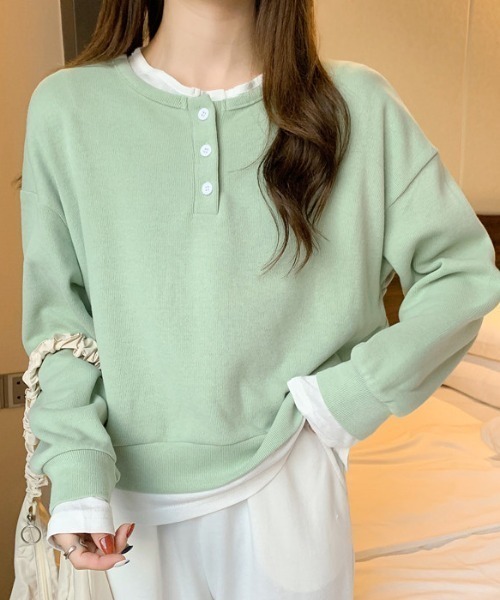 deux amour（ドゥーザムール）の「レイヤード風ヘンリーロンT（Tシャツ/カットソー・レディース・グレー/グリーン/ブラック/ブルー・FREE）」の13枚目の写真