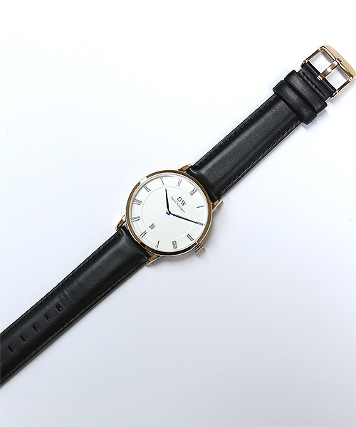 bpr BEAMS（ビーピーアール ビームス ）の「DANIEL WELLINGTON / Dapper GOLD 38mm（アナログ腕時計・メンズ・ブラック/ブラウン/ダークブラウン/ブラウン系その他・フリー）」の17枚目の写真