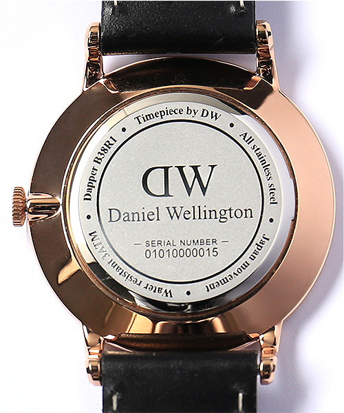 bpr BEAMS（ビーピーアール ビームス ）の「DANIEL WELLINGTON / Dapper GOLD 38mm（アナログ腕時計・メンズ・ブラック/ブラウン/ダークブラウン/ブラウン系その他・フリー）」の18枚目の写真