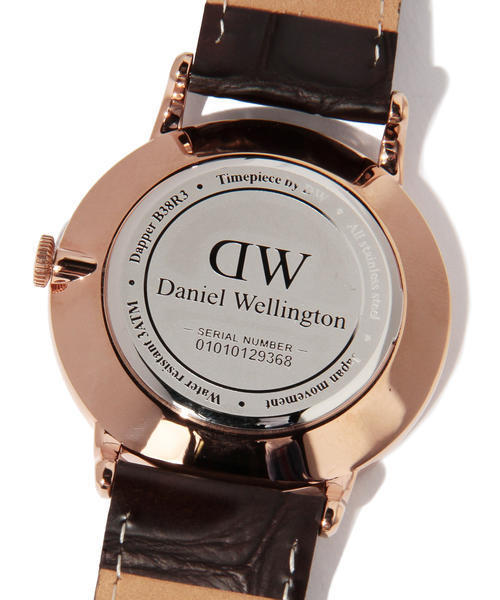 bpr BEAMS（ビーピーアール ビームス ）の「DANIEL WELLINGTON / Dapper GOLD 38mm（アナログ腕時計・メンズ・ブラック/ブラウン/ダークブラウン/ブラウン系その他・フリー）」の22枚目の写真