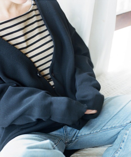 oblekt（オブレクト）の「【高山都×oblekt】ライトウェイトカーディガン（カーディガン/ボレロ・レディース・ブラック/ブルー・FREE）」の3枚目の写真