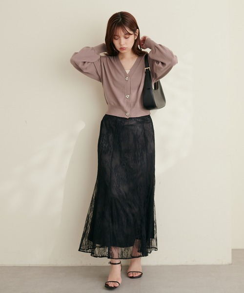 natural couture(ナチュラルクチュール)の「キラキラビジューカーディガン(カーディガン/ボレロ・レディース・グレイッシュベージュ/ブラック/アイボリー/ブルー/モカ・FREE)」の21枚目の写真