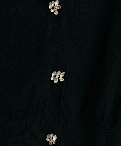 natural couture(ナチュラルクチュール)の「キラキラビジューカーディガン(カーディガン/ボレロ・レディース・グレイッシュベージュ/ブラック/アイボリー/ブルー/モカ・FREE)」の16枚目の写真