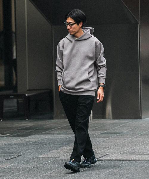 ITEMS URBANRESEARCH(アイテムズ アーバンリサーチ)の「TRストレッチダンボール プルオーバーパーカー(パーカー・メンズ・グレー系その他/ブルー/グレー/ブラック・LARGE/MEDIUM)」の14枚目の写真