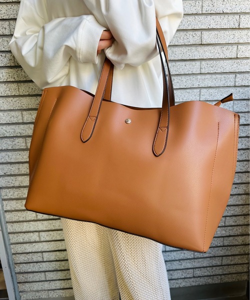 Legato Largo（レガートラルゴ）の「Legato Largo / かるいかばんＰＵ　Ａ４トートバッグ / LH-P0003Z（トートバッグ・レディース・ベージュ系その他/ラベンダー/ベージュ/オリーブ/アイボリー/ブラック/キャメル/ライトブルー/イエロー・ONESIZE）」の9枚目の写真