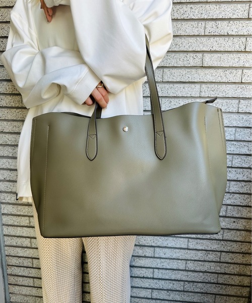 Legato Largo（レガートラルゴ）の「Legato Largo / かるいかばんＰＵ　Ａ４トートバッグ / LH-P0003Z（トートバッグ・レディース・ベージュ系その他/ラベンダー/ベージュ/オリーブ/アイボリー/ブラック/キャメル/ライトブルー/イエロー・ONESIZE）」の22枚目の写真