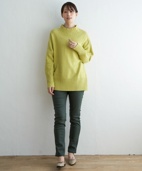 ikka(イッカ)の「ハイネックバックスリットプルオーバー(ニット/セーター・レディース・ネイビー/オフホワイト/ライラック/ブルー/レモンイエロー・M/L/S)」の12枚目の写真