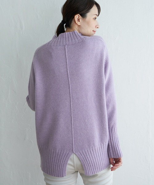 ikka(イッカ)の「ハイネックバックスリットプルオーバー(ニット/セーター・レディース・ネイビー/オフホワイト/ライラック/ブルー/レモンイエロー・M/L/S)」の19枚目の写真