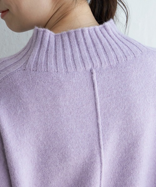 ikka(イッカ)の「ハイネックバックスリットプルオーバー(ニット/セーター・レディース・ネイビー/オフホワイト/ライラック/ブルー/レモンイエロー・M/L/S)」の21枚目の写真