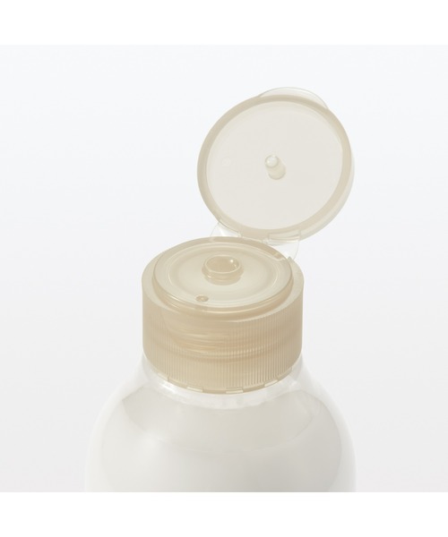 無印良品（ムジルシリョウヒン）の「敏感肌用乳液　しっとり（乳液・レディース・その他・FREE）」の2枚目の写真