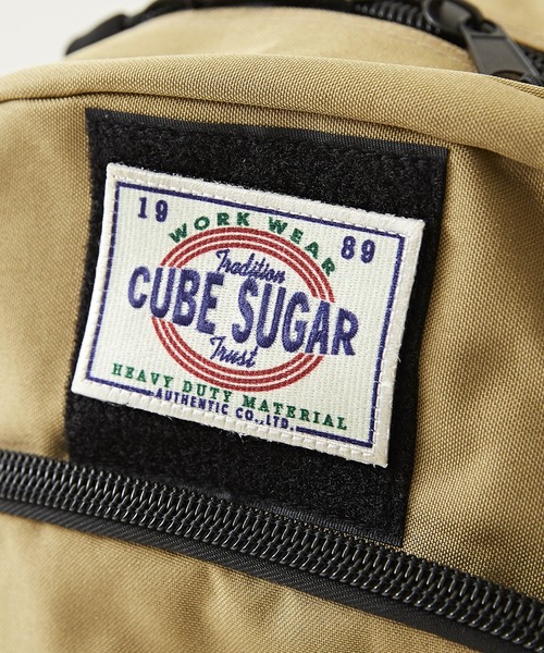 CUBE SUGAR(キューブシュガー)の「ワッペン付バックパック(バックパック/リュック・レディース・ブラック/ベージュ・M)」の3枚目の写真