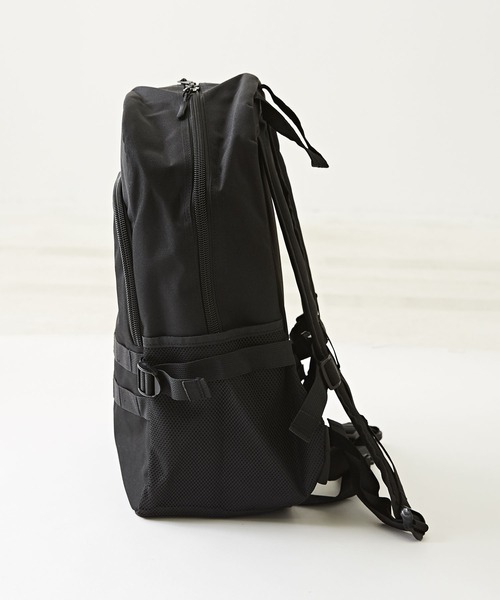 CUBE SUGAR(キューブシュガー)の「ワッペン付バックパック(バックパック/リュック・レディース・ブラック/ベージュ・M)」の10枚目の写真